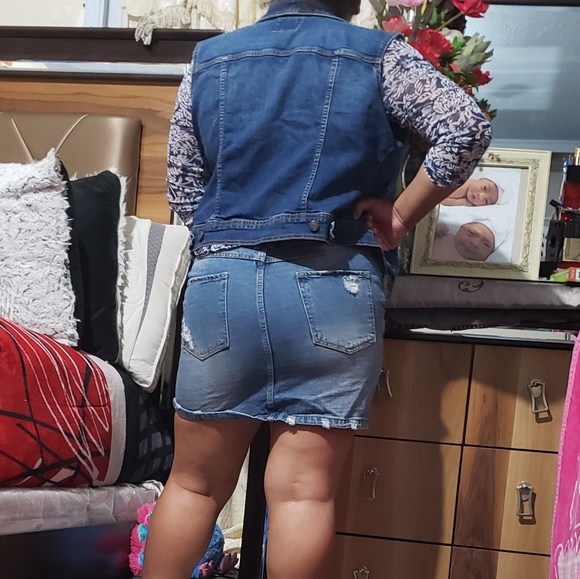 DENIM BLUD LOS ÁNGELES MINI JEAN SKIRT SZ LARGE - Picture 3 of 6